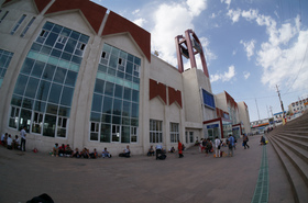 新疆ウイグル自治区観光＠トルファン駅